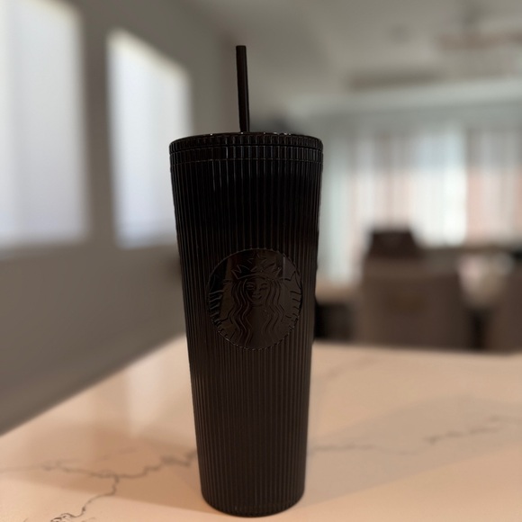 Starbucks Venti Black Tumbler with Straw - Picture 1 of 3